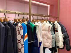 -百年港湾奥特莱斯(香炉礁店)