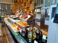 -两咖啡自助餐厅(静安香格里拉酒店)