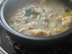 -大匠工房古船木艺术餐厅·猪肚鸡专门店(长白仙岛店)