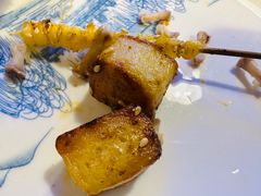 -烤满分·东北烧烤(首经贸店)