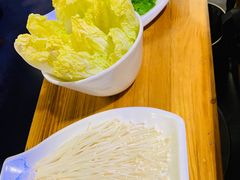 -小小河边鱼(天润城店)