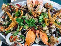 -大城·烧烤海鲜大排档(台东店)