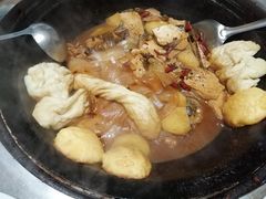 -山城家常菜铁锅炖鱼
