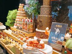 -雍容荟帝王蟹活龙虾展台自助(IFS黑金店)