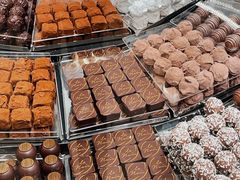 -Laderach 莱德拉(上海环贸iapm店)