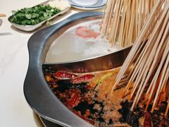 -李记称盘牛杂串串(广厦店)