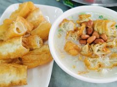艇仔粥-穗银肠粉店(东川路店)