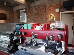 -腾爱熊猫咖啡生活馆(老东门店)