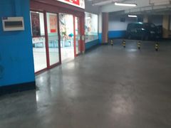 -大润发·停车场