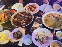 -粉墨特色菜·烧烤音乐酒馆