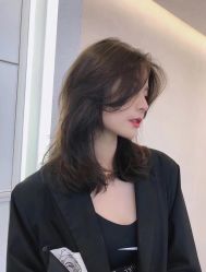 -MONE美发沙龙