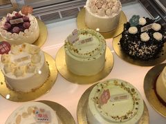 -花花卷卷·鲜食蛋糕(静安久光百货店)