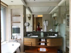 -深圳星河丽思卡尔顿酒店