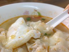 -胖子馄饨坊(天目大厦东南)