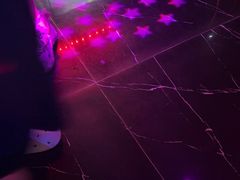 -唯爱KTV聚会餐厅(仙林东城汇店)