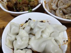 钟水饺-洞子口张老二凉粉(文殊院店)