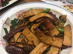 -黄泥岗·地道湖北菜(奥特莱斯店)