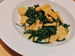 -鼎鼎香·港式火锅(北京SKP店)
