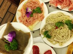 -山城年华老火锅(玉林店)