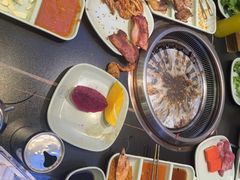 -梨花自助烤肉(西三旗万象汇黑金店)