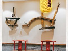 -蓝田九大碗民俗食府(蓝田店)