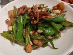土辣椒小炒肉-沱江小镇 (良乡店)