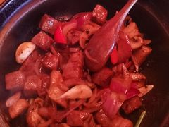 爆啫雪花牛肉粒-旺爷砂锅·茶作(国贸店)