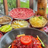 疫情过后你最想吃什么？ 想不想炫一顿热气腾腾的火锅🍲