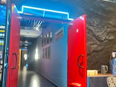-屋有岛沉浸游戏旗舰店(中山公园店)