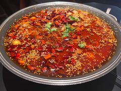 -麻六记(凤凰汇店)