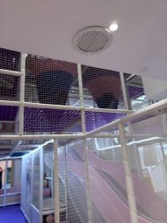 -奈尔宝·儿童乐园·亲子餐厅(华采天地店)