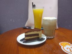 -藏猫猫咖啡主题馆(中央大道店)