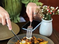 牛油果吐司配水波蛋-BOR Eatery(安福路店)