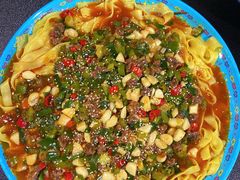 -花儿家宴(康城花园店)