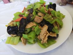 -宾朋海鲜特色美食餐厅·纯手工鲅鱼水饺(兴海路店)