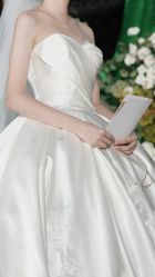 -MISS MIA 婚纱品牌馆