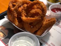 洋葱圈-The Habit Burger Grill 哈比特汉堡(复兴soho店)