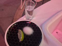 -池畔酒吧 WET Bar