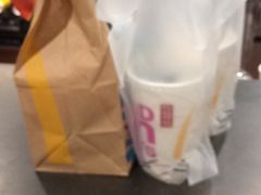 -麦当劳(轻轨曹杨路店)