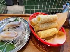 -禄婶鸡煲·打边炉