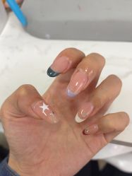 -尤米一站式美甲美睫