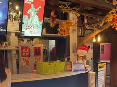 -暴风岛沉浸式体验馆(百联世纪店)