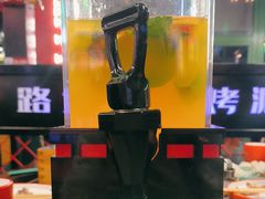 -路边边地标烧烤·川菜·小龙虾·音乐酒馆(良乡长虹店)