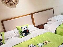 -黄金寨原生态旅游区