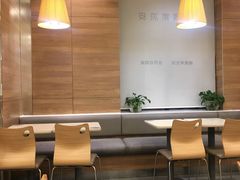 卡座-魏家凉皮(长缨东路店)