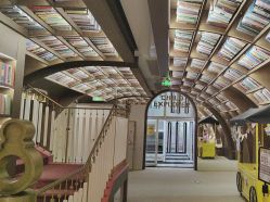 -奈尔宝家庭中心·亲子餐厅(长沙运达汇店)