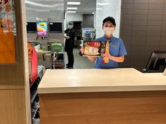-麦当劳(百联西郊购物中心店)