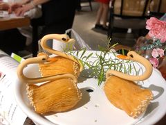 鸭粒天鹅酥-天府掌柜(九眼桥店)