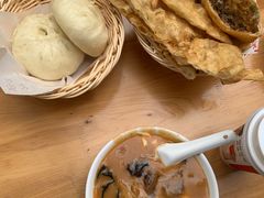-方中山胡辣汤(成都首店)