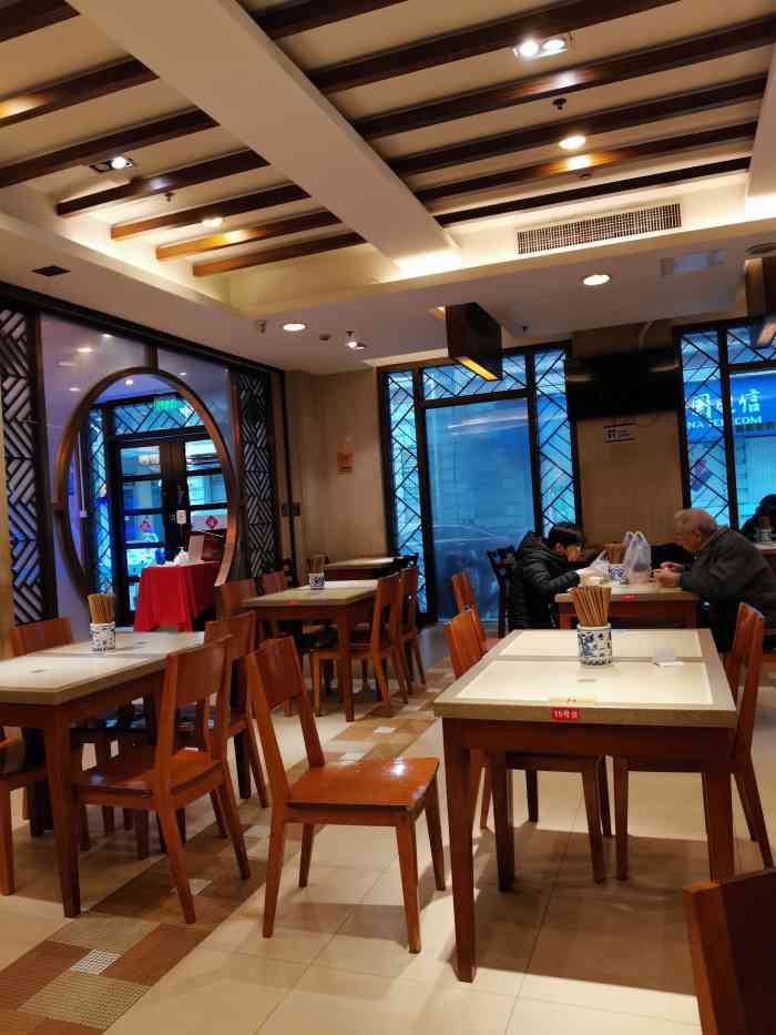 小绍兴(云南南路店)-"很上海的老字号饭店,很平民的饭店,价格适.